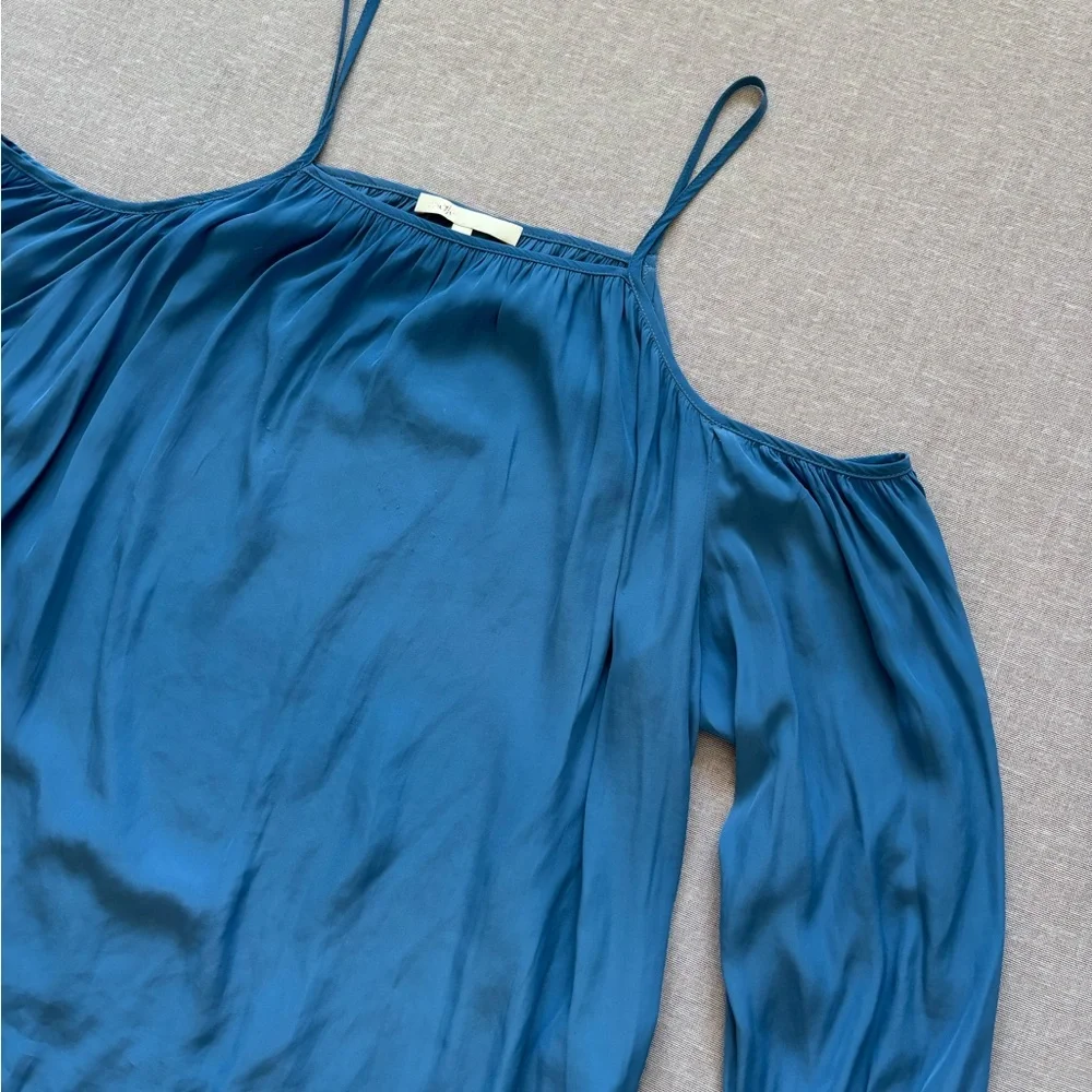 Maje royal blue cold shoulder top. - Picture 7 of 13